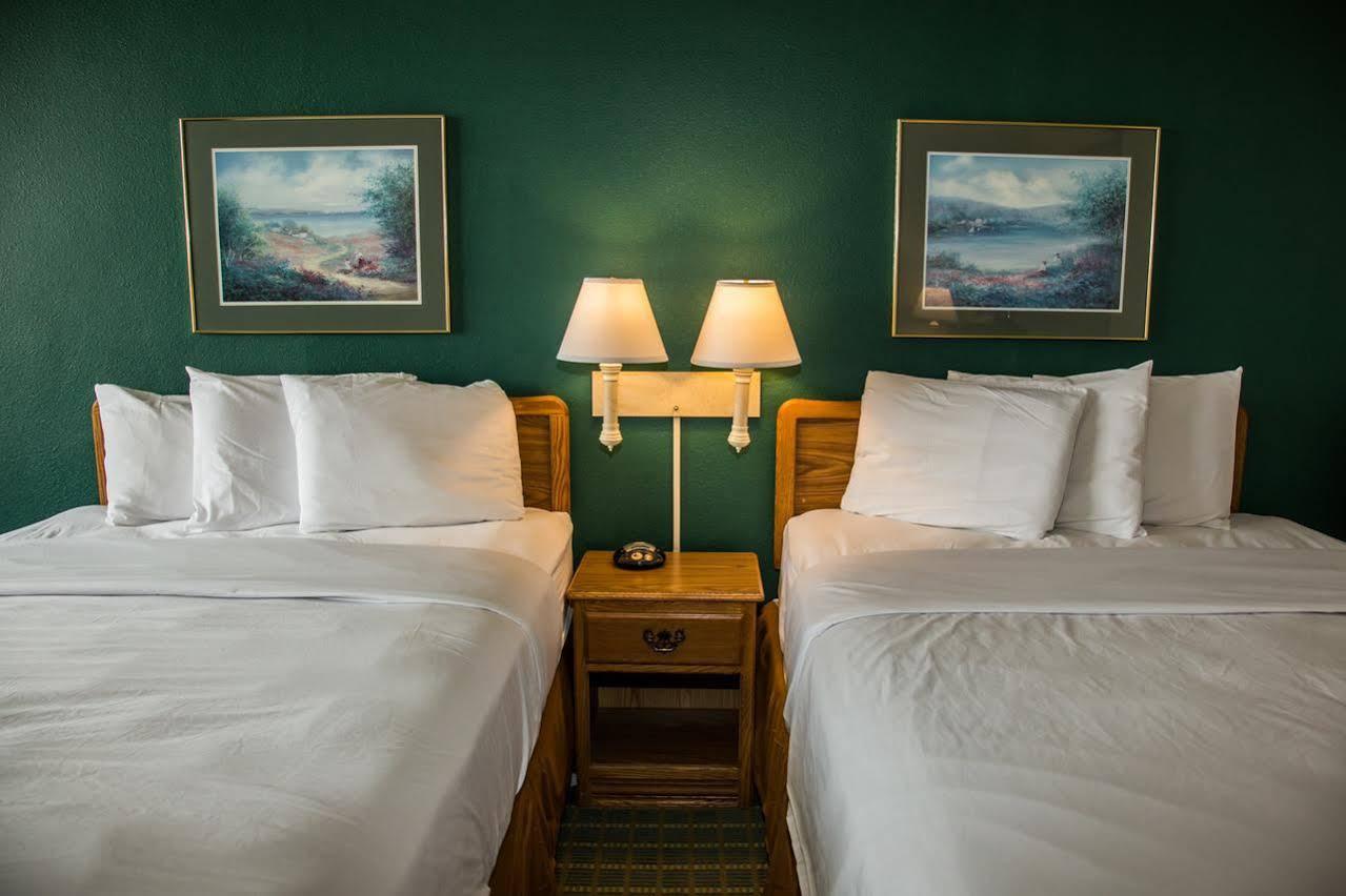 Hotel Baymont By Wyndham Fargo Exteriér fotografie